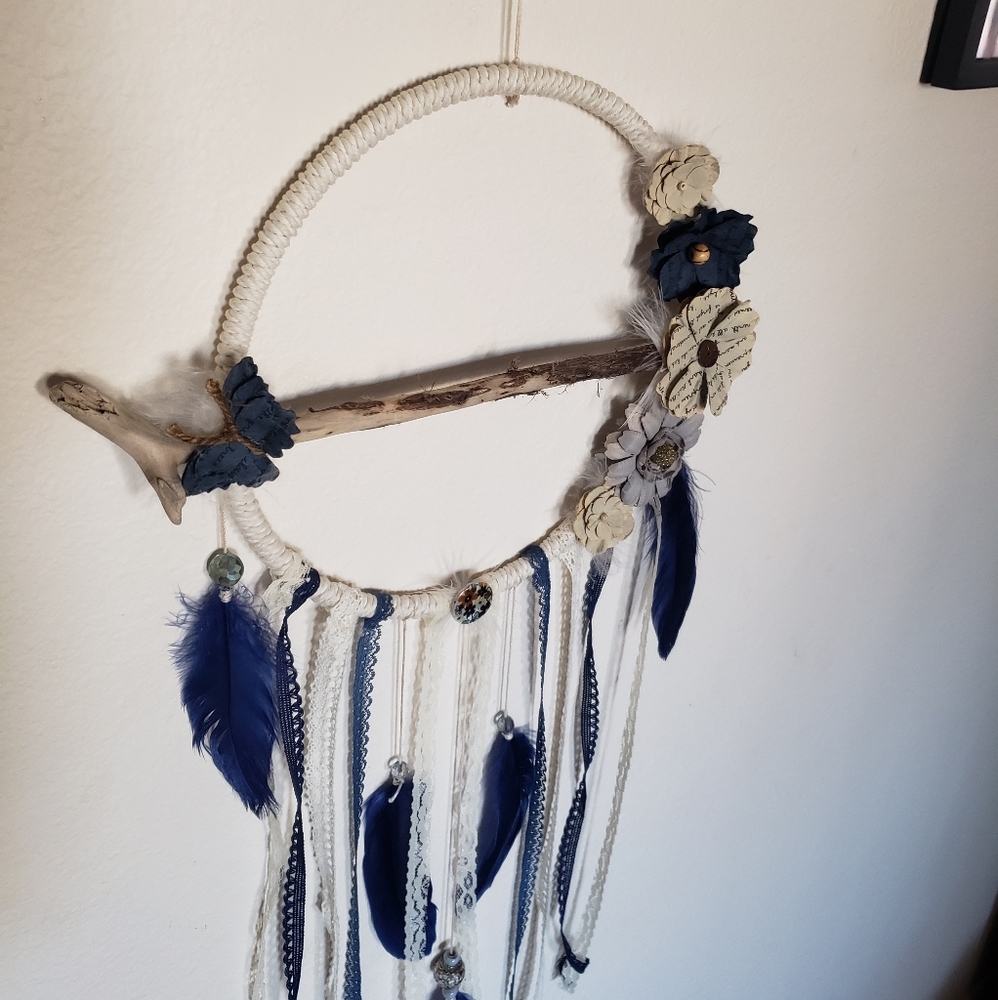 Dreamcatcher - Picture 2 of 3
